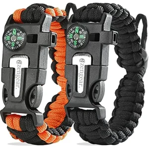 Paracord Bracelet with Fire Starter